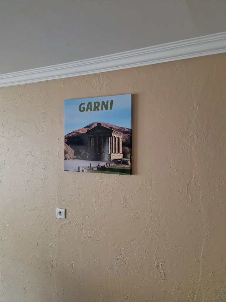 Ваге Арутюнян_Garni_Biol_review