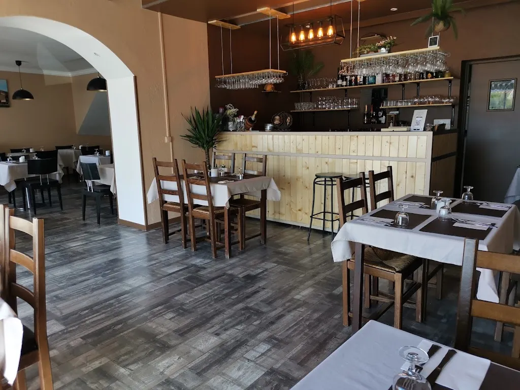 Garni restaurante en Biol