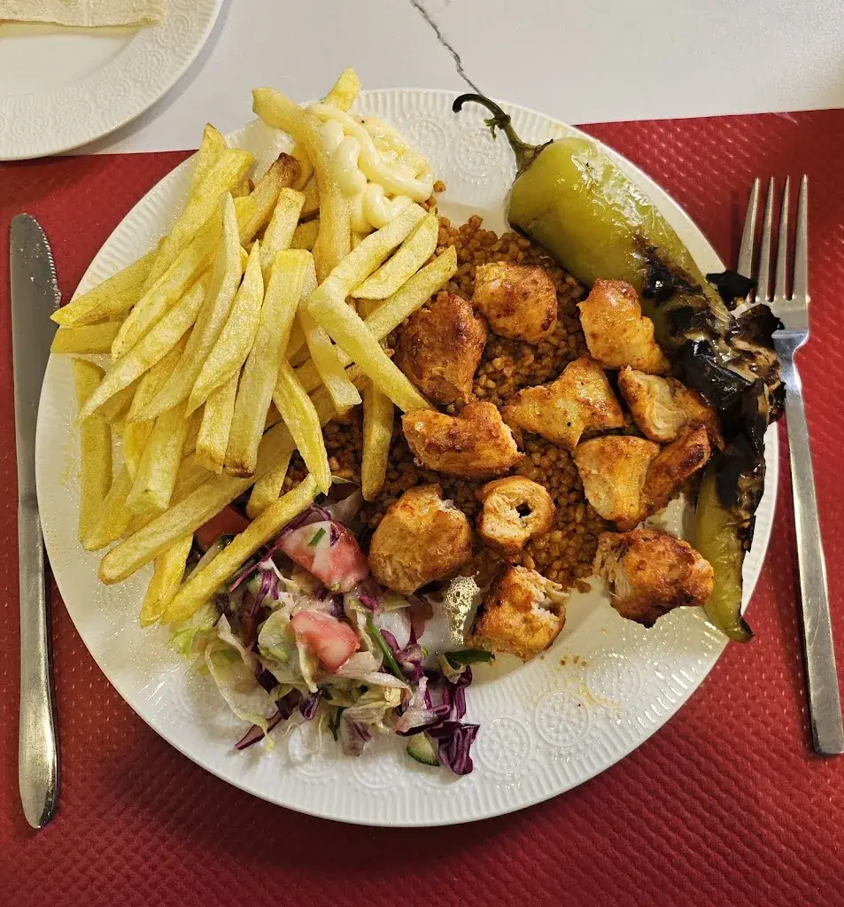 NS Grill_Chanteloup-les-Vignes_slider_image_2