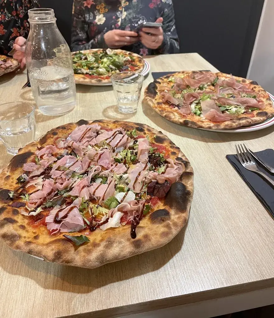 Chez Peppone_Châteaugiron_slider_image_2