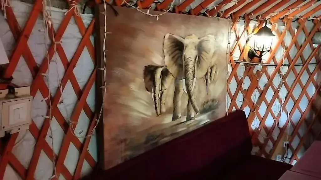 Les mille et une Yourtes_Biol_slider_image_2