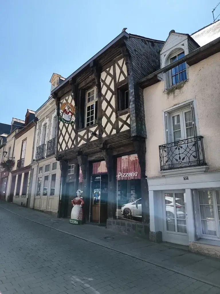 Pizzéria Cartini_Châteaugiron_slider_image_3