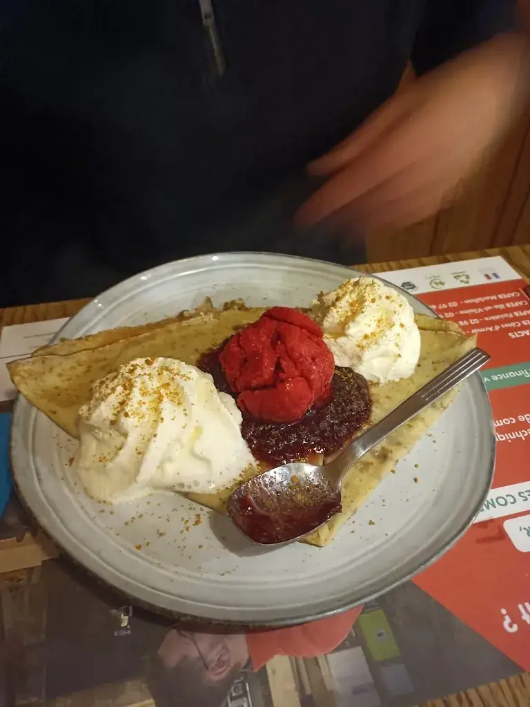 Malvina BLIER_L'arrêt gourmand_Châteaugiron_Bewertung