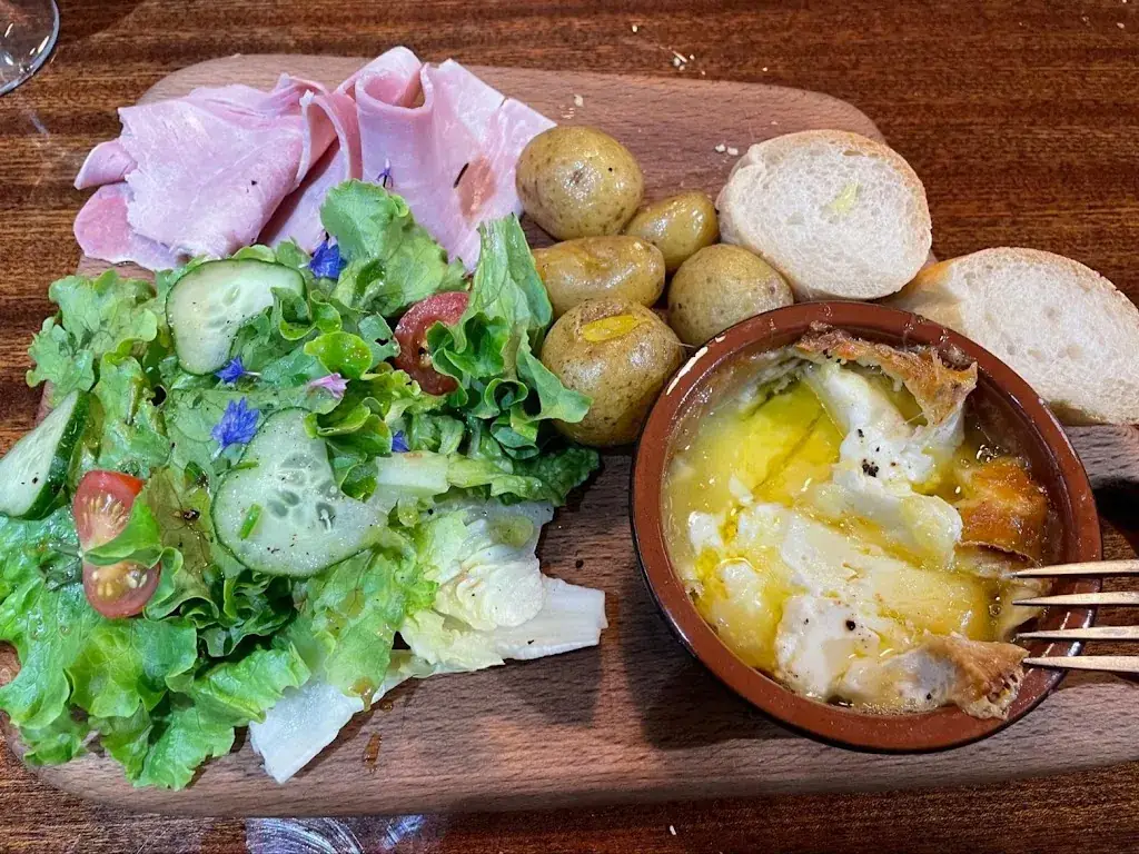 La Cave du Bistronome_Châteaulin_slider_image_3