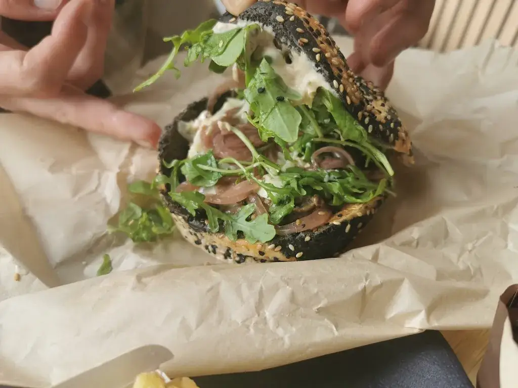 Alice Le Cunff_Loas Artisan des Burgers_Châteaulin_review