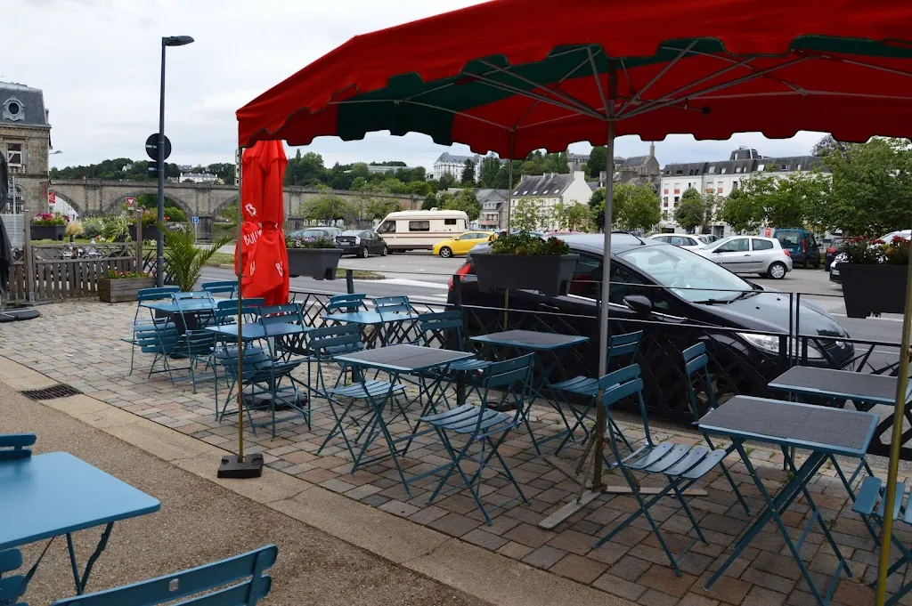 Nikaïa restaurant in Châteaulin