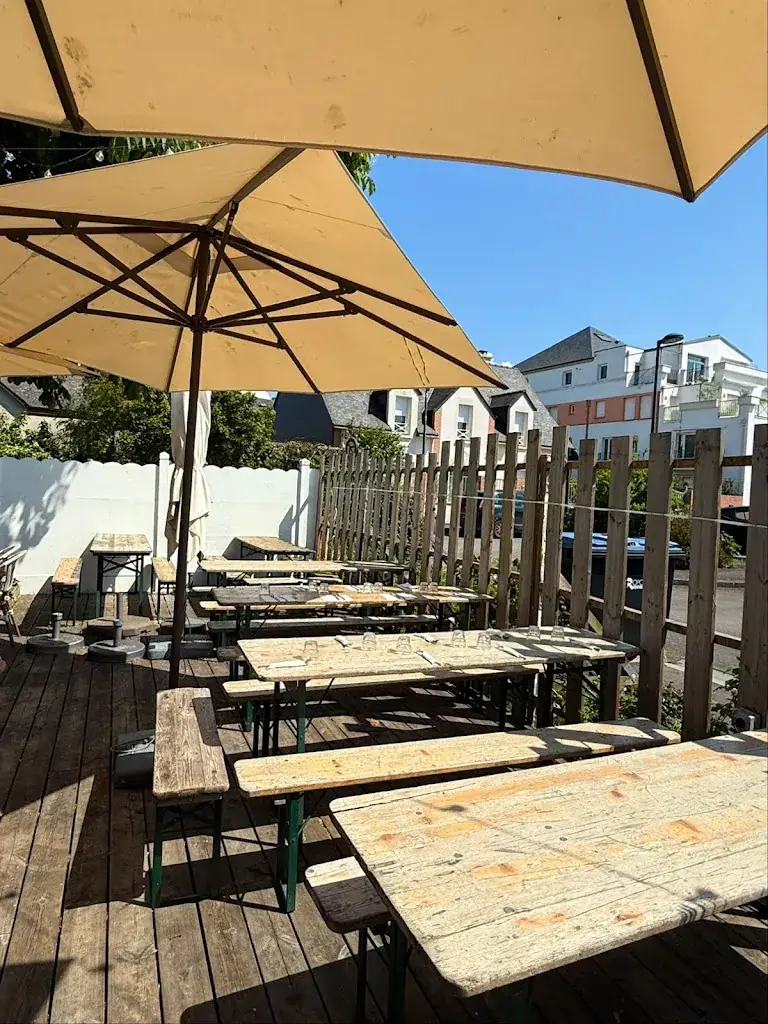 La Pie Muette restaurant in Chantepie