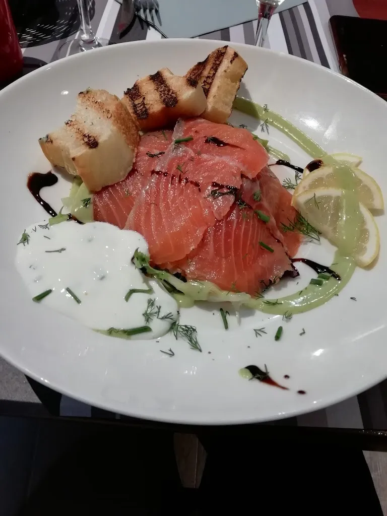 Café de la Mairie_Chantepie_slider_image_2