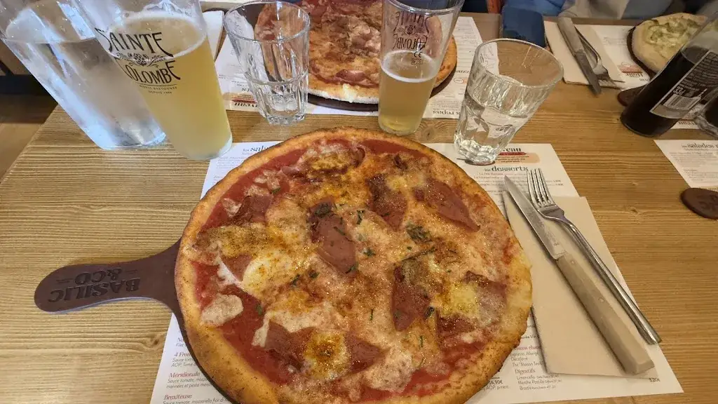 Frédéric V_Basilic & Co - pizzas de terroirs_Chantepie_review