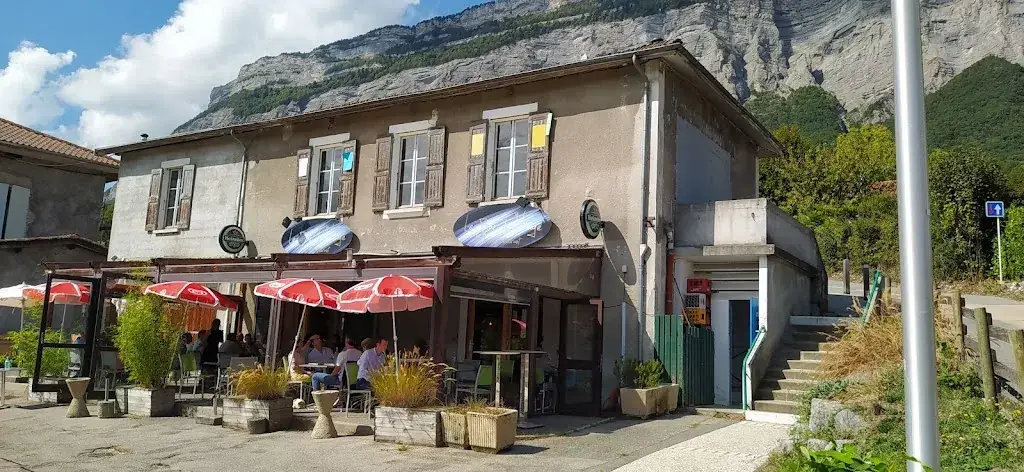 Le Bar du VIllage, Biviers_Biviers_slider_image_3