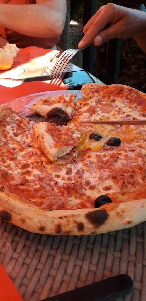 Aude B_Chez Dédé_Cesson-Sévigné_review