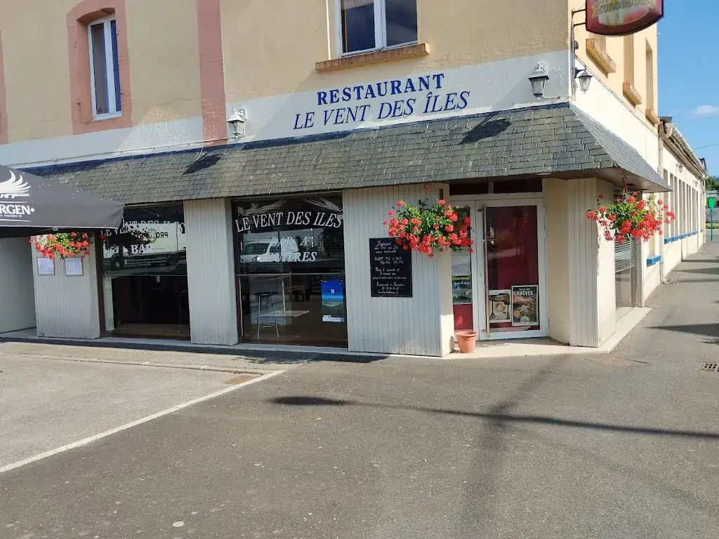 Le Vent des Iles_Châteauneuf-du-Faou_slider_image_1