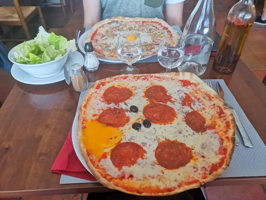 Ryan Fernandez_La Voltera_Châteauneuf-du-Faou_review