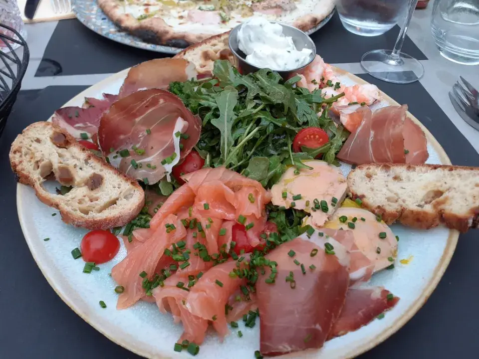 Les tontons mangeurs_Chartres-de-Bretagne_slider_image_3