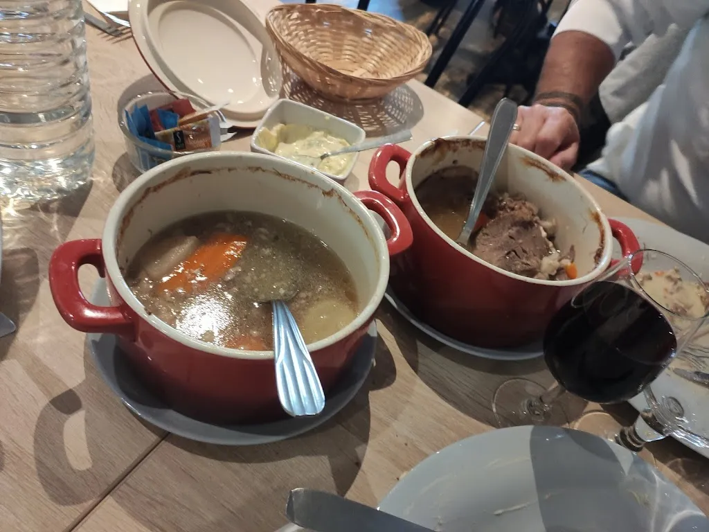 Menu_La Brique Rouge_Chartres-de-Bretagne_immagine_1