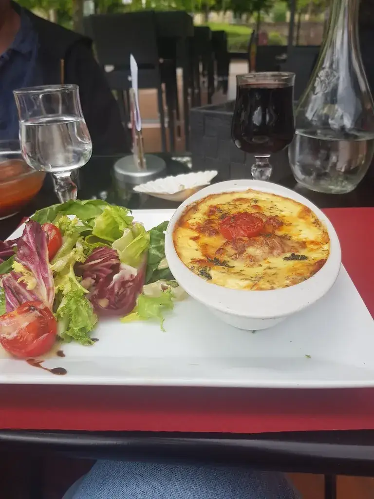 audrey guelennec_Le Central Bar_Chartres-de-Bretagne_review