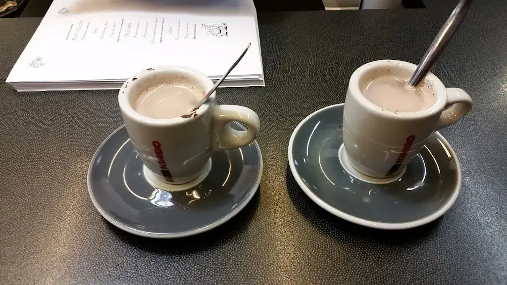 ABC DroneBretagne_Le Central Bar_Chartres-de-Bretagne_review