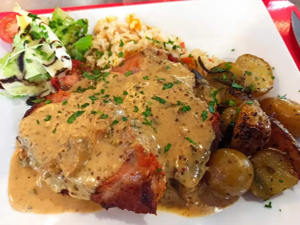 Le Central Bar_Chartres-de-Bretagne_slider_image_1