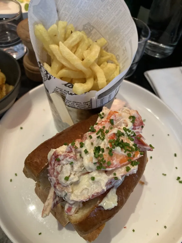 William Jessop_Café Bleu_Chartres_review