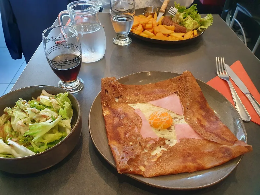 Anish Vyas_La Tuile_Chartres-de-Bretagne_review