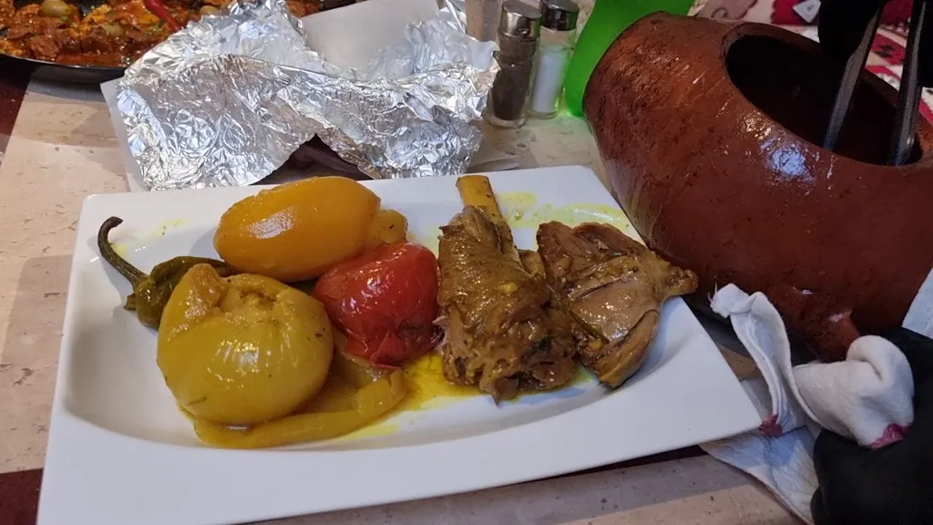 Diar Zmen_Chartres-de-Bretagne_slider_image_2