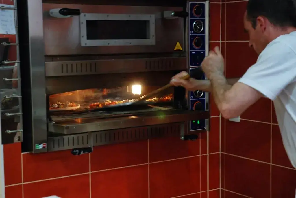 Pizzami's_Chavagne_slider_image_2