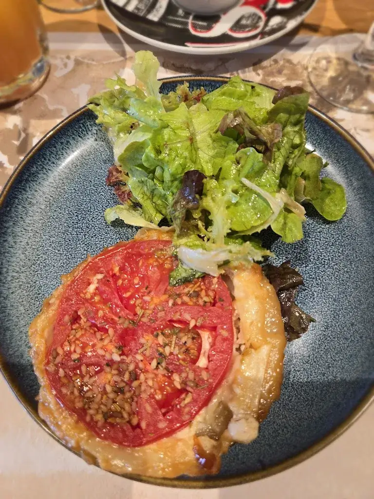 Menu_LA BELLE VUE_Sayat_image_4