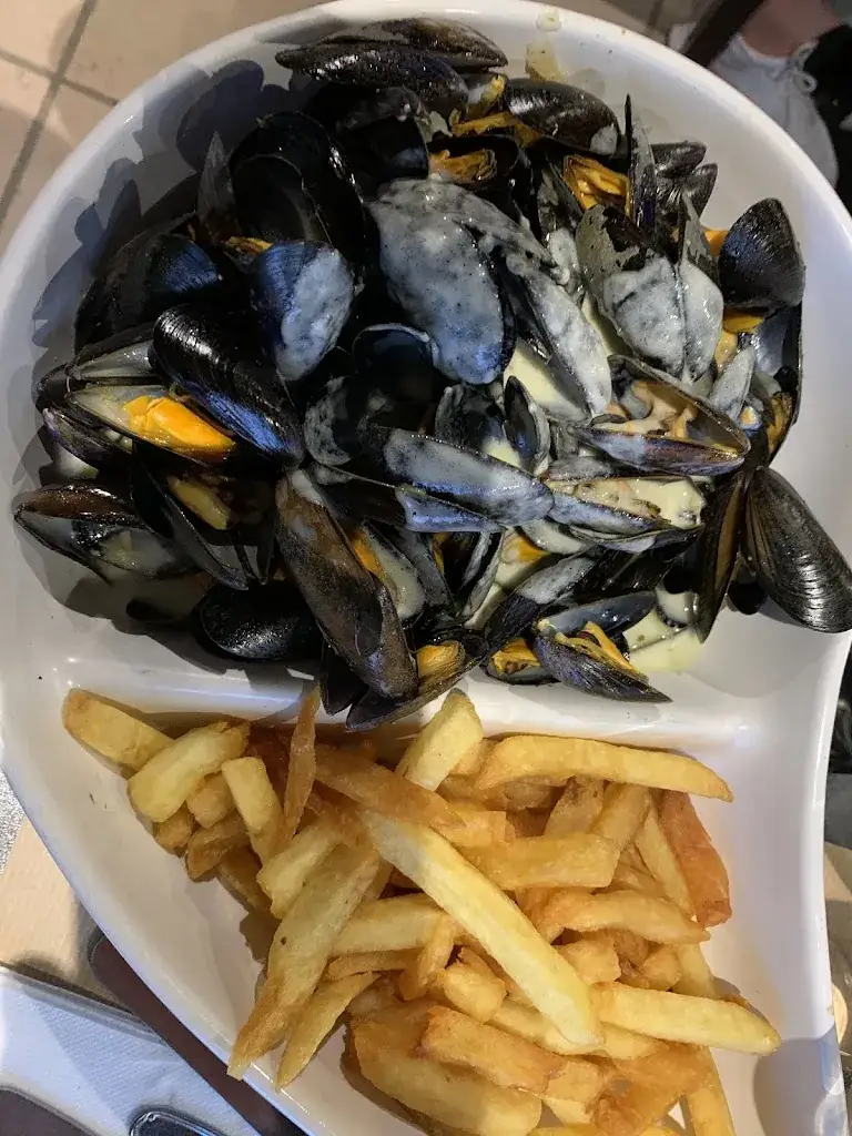 Claudio Raimondi_Ker Nouna_Cherrueix_review