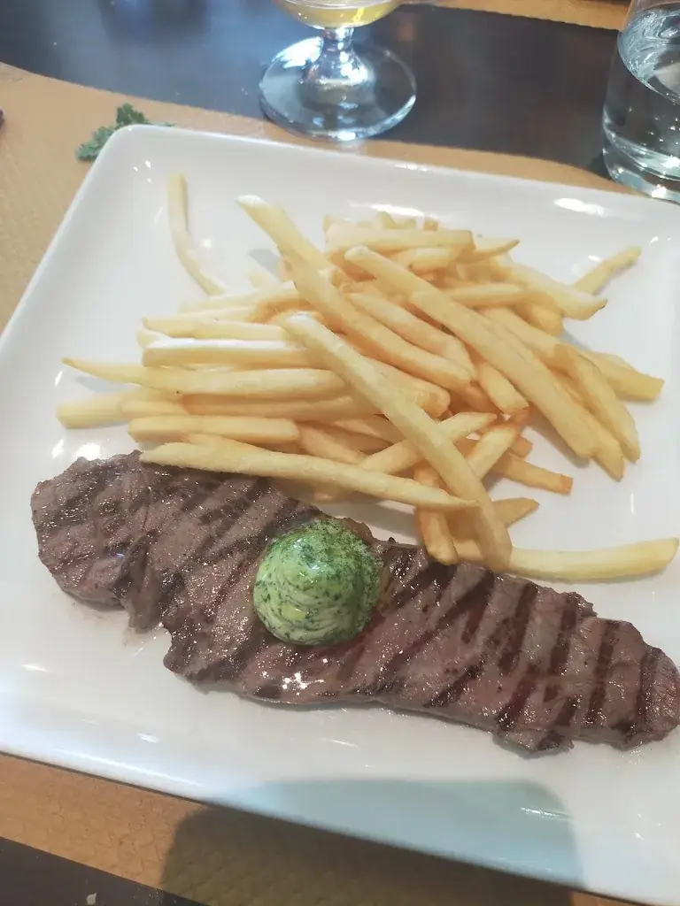 Menu_Le Castel J'Huly_Châteaubourg_image_9