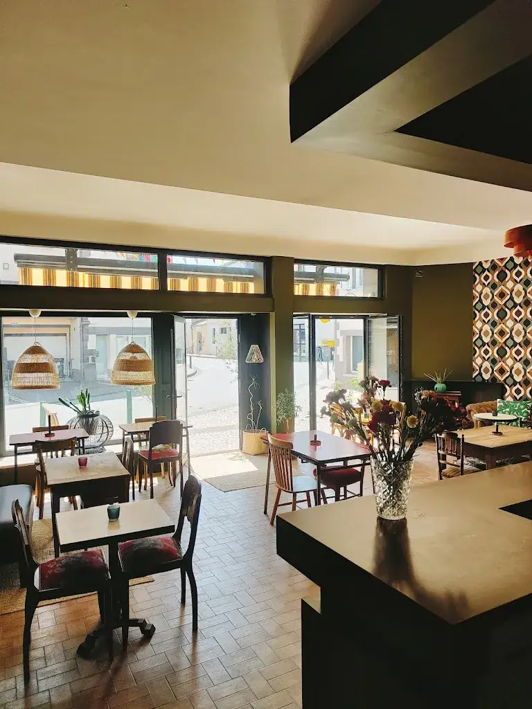 Chez Lisette bar restaurant guinguette blanzat_Blanzat_slider_image_1