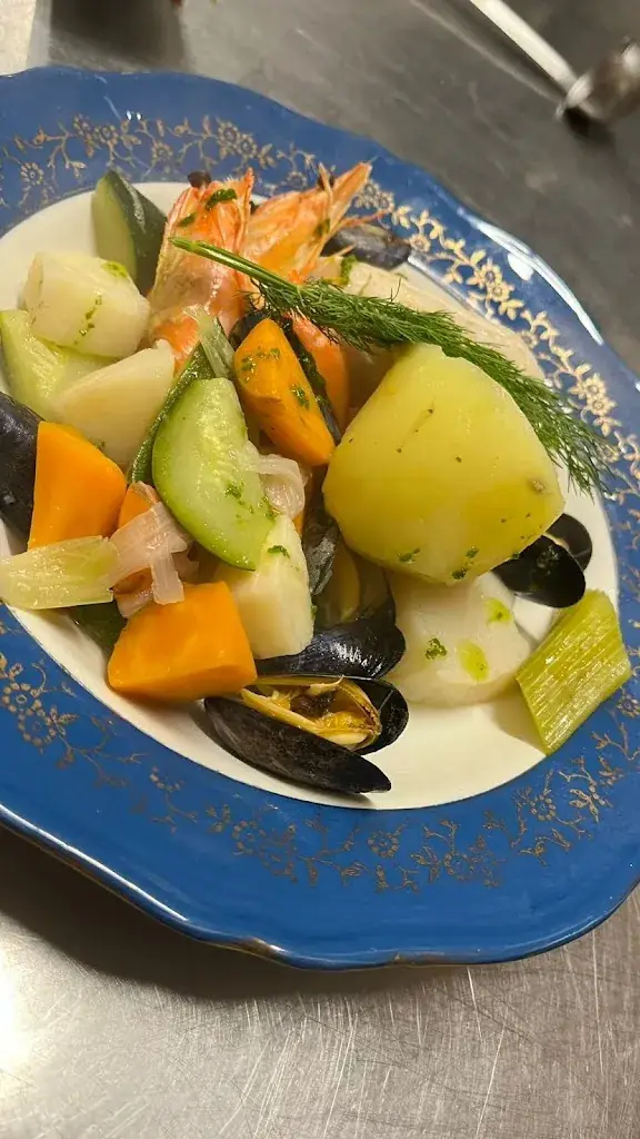 Chez Lisette bar restaurant guinguette blanzat_Blanzat_slider_image_2