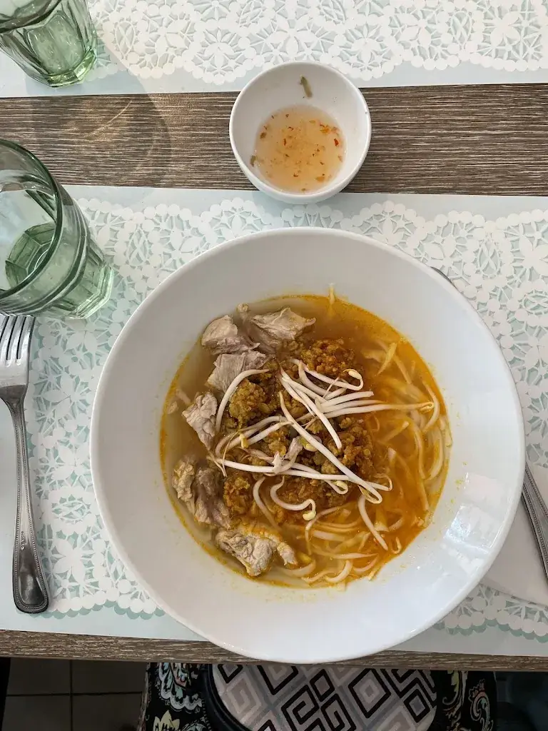 Unlock Ohnmar Soe_Mingala_Châteaubourg_review