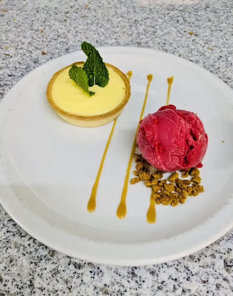 Menu_CHEZ SUZETTE_Châteaubourg_immagine_7