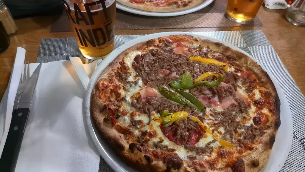 Uwe Bartel_Le Four à Bois_Béligneux_Bewertung