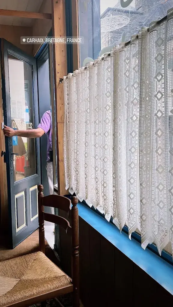 Elie Rachkidi_Crêperie Les Salines_Carhaix-Plouguer_review