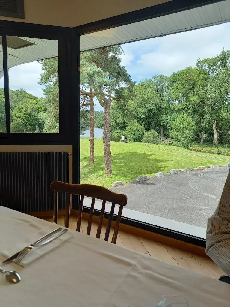 sheila ketterer_Le Nivernic_Carhaix-Plouguer_review