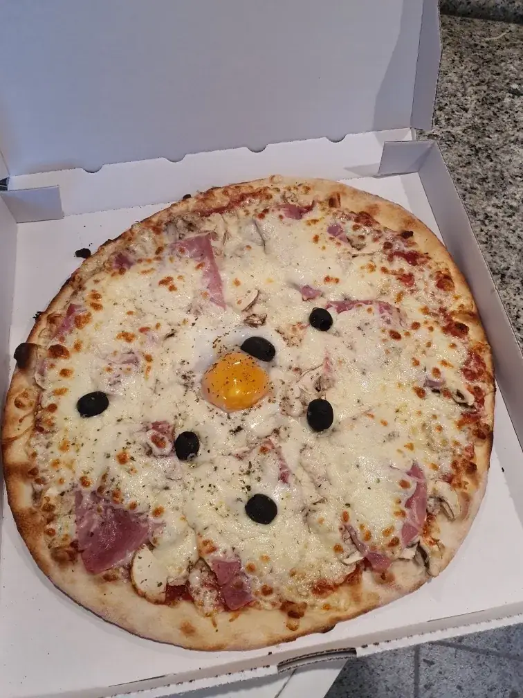 Medjiba Nathan_Pizzeria La Pergola_Carhaix-Plouguer_review