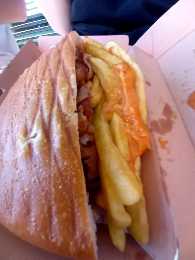 Menu_Dounia Kebab_Carhaix-Plouguer_immagine_1