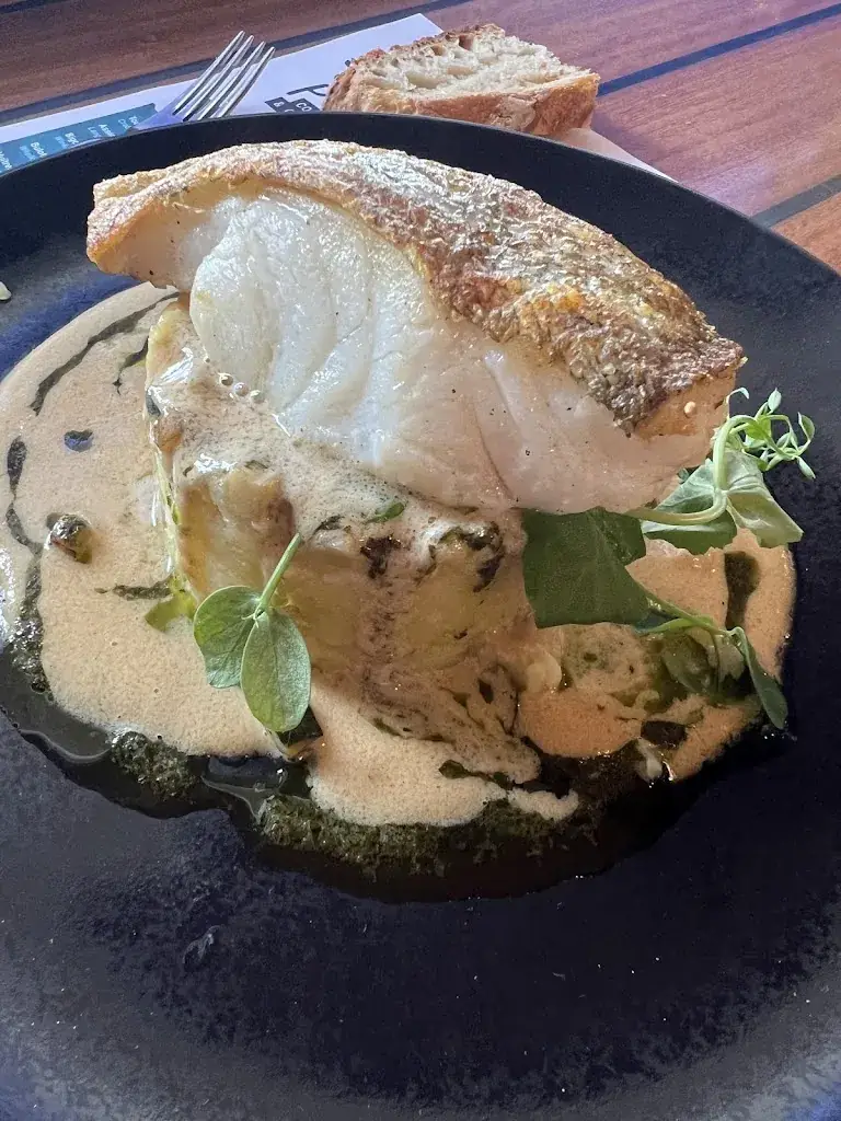 Greg Beeber_Le Café du Port_Combrit_review