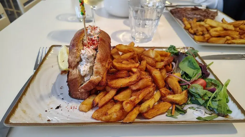 Ouest._Combrit_slider_image_2