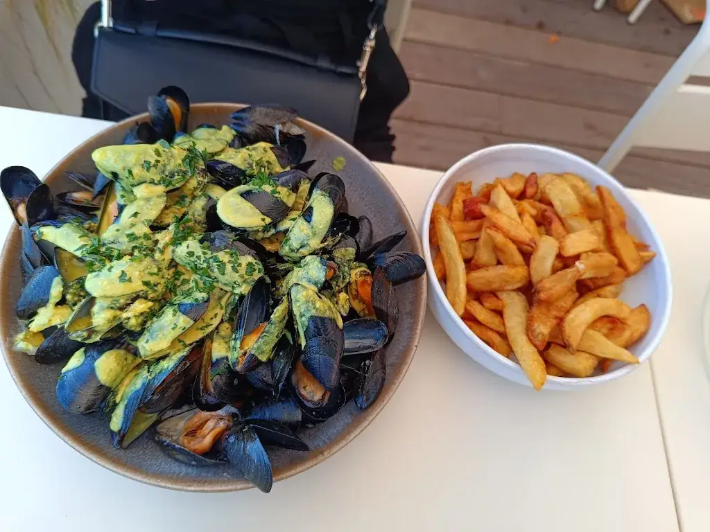 Ouest._Combrit_slider_image_3