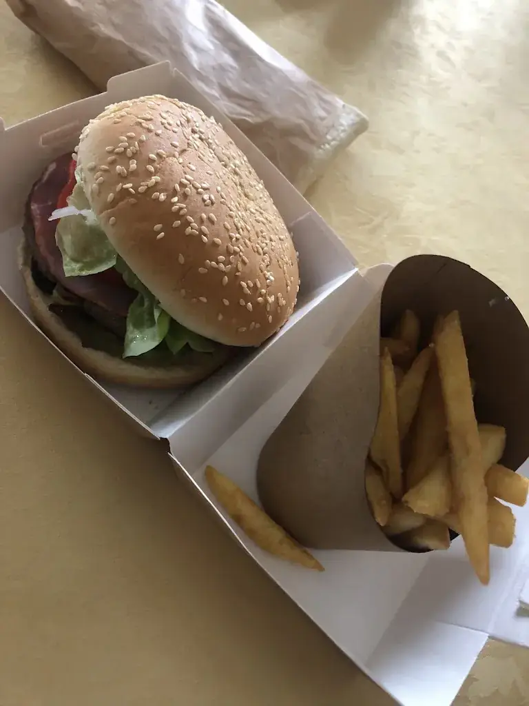 LE DKF - saladerie snack_Cléguer_slider_image_2