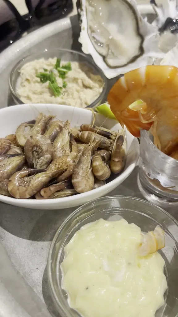 Vika Popowa_Restaurant L'Atelier de l'Huitre_Cancale_review