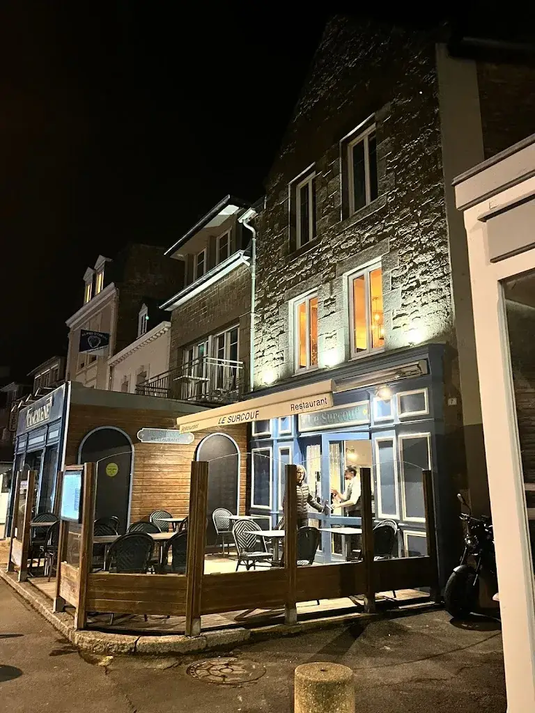 Andras Bertalan_Le Surcouf_Cancale_review