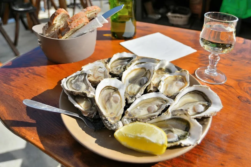 Au Pied D Cheval_Cancale_slider_image_3