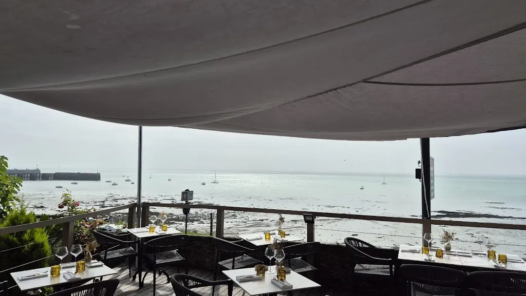 Côté Mer_Cancale_slider_image_3