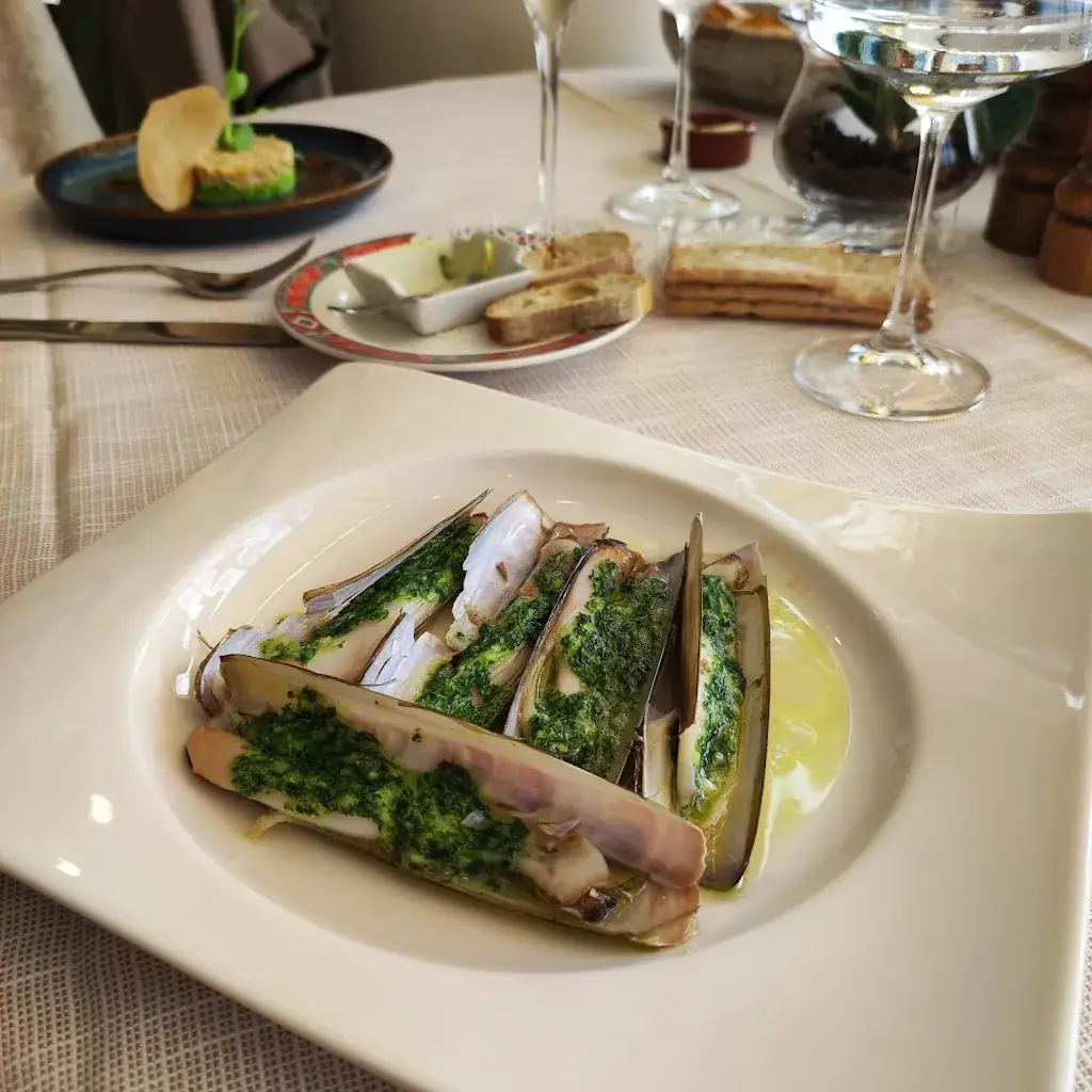 L'Ormeau_Cancale_slider_image_3