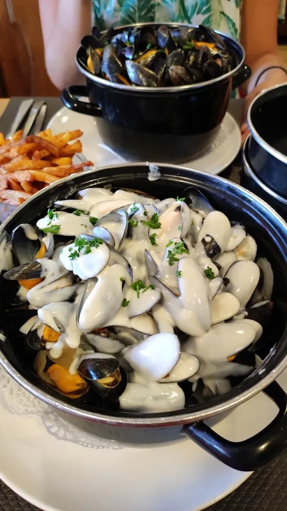 Nick Rinke_L'Aviron_Cancale_review