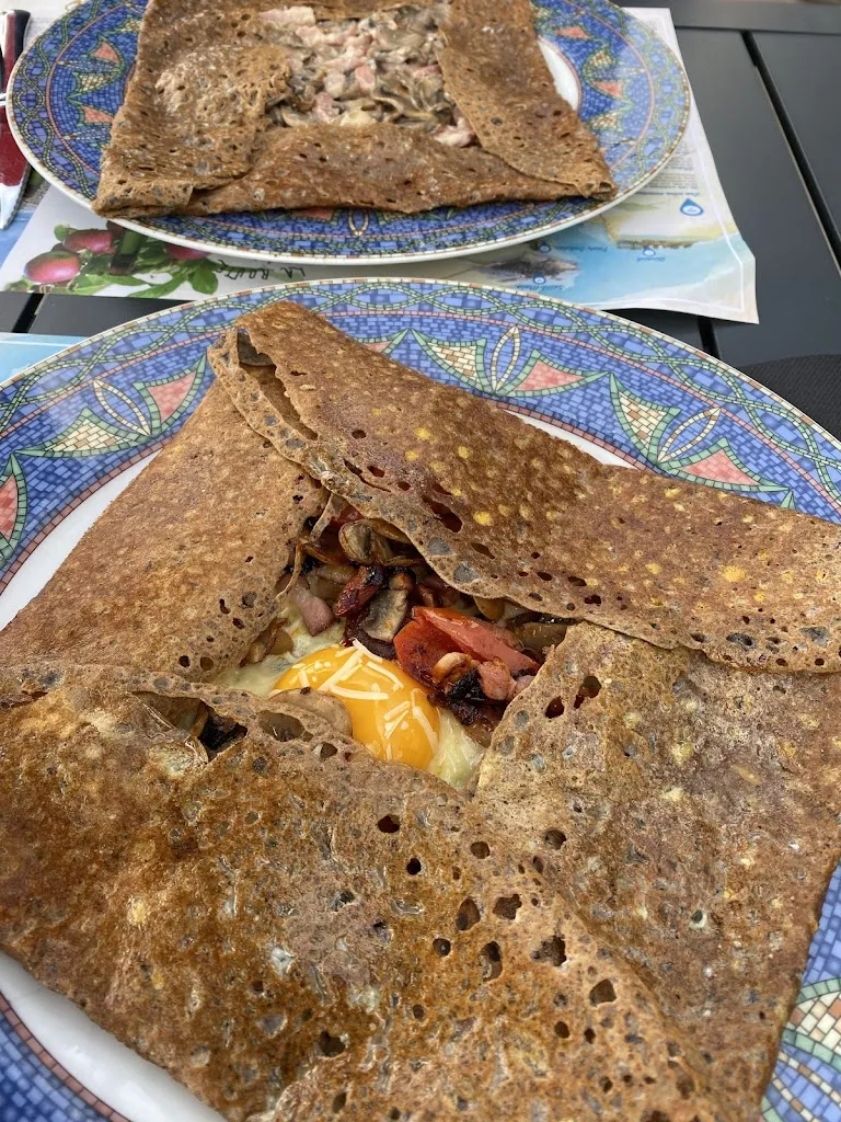 Thierry_Crêperie du Port_Cancale_review