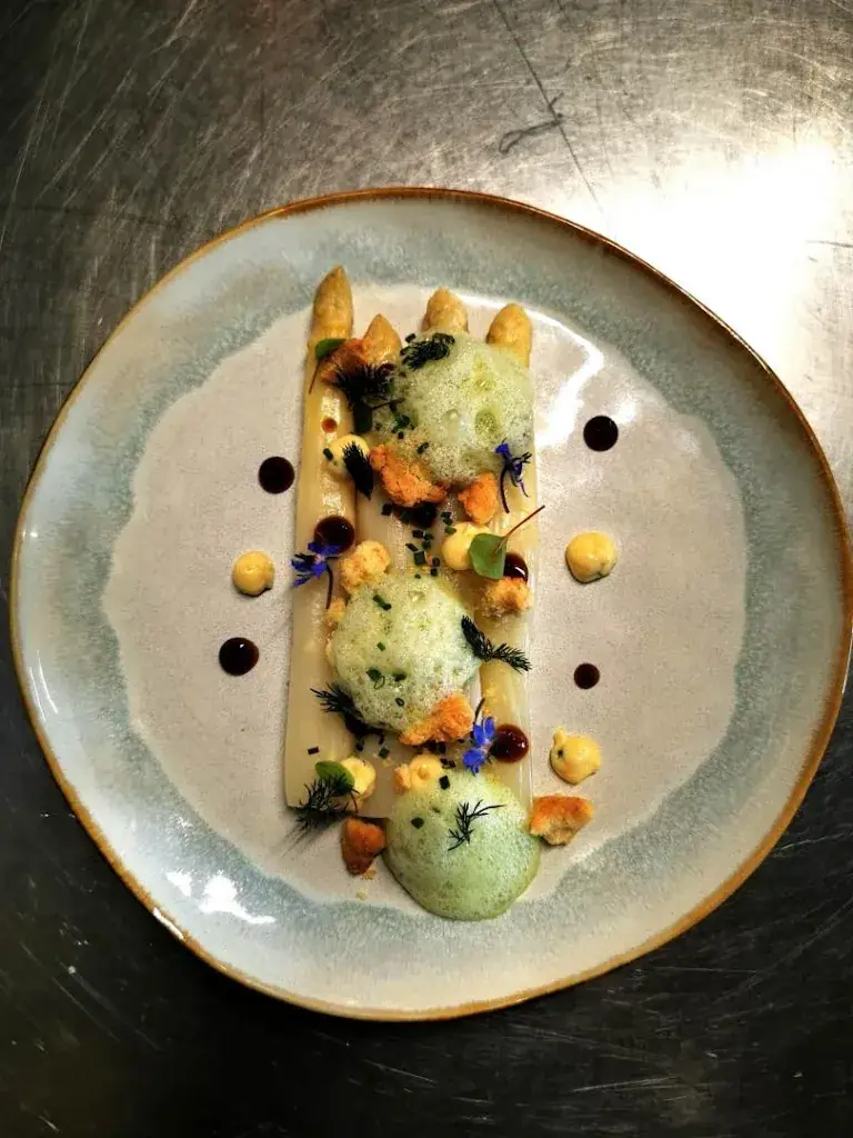 Auberge Du Coq Pérouges_Pérouges_slider_image_2